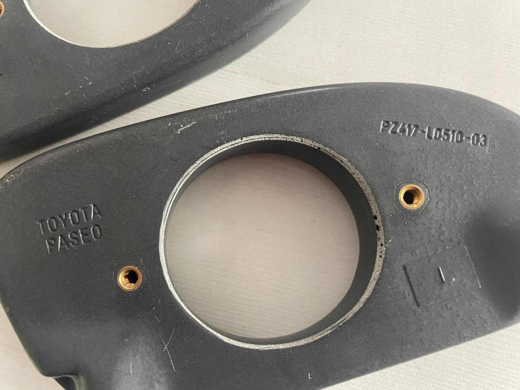 Toyota paseo ii 1995-1999 рамки протитуманних фар l+p оригінальний номер Недорого