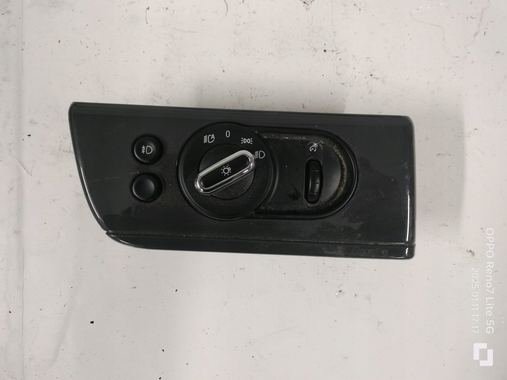 фото №1, Перемикач світла 9865863 mini countryman f60 вимикач світла