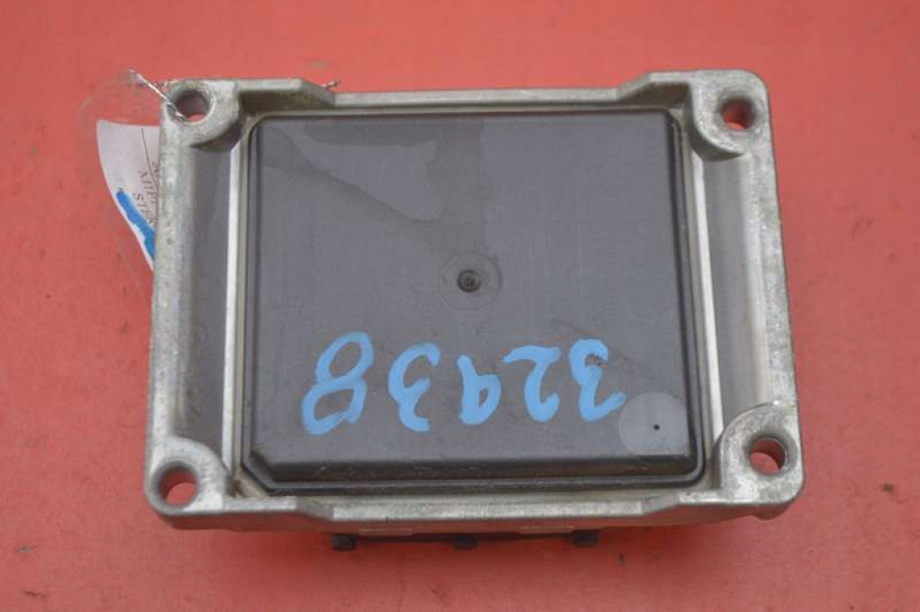 фото №5, Бортовой компьютер блок управления двигателя 0261206714 alfa romeo 147 1.6 16v 120 km 00-04