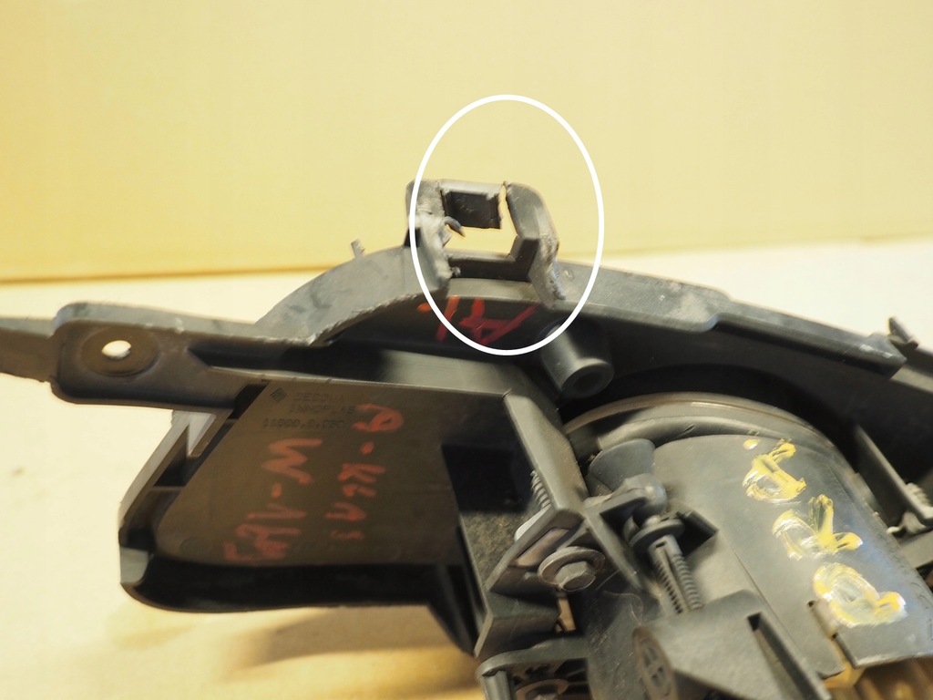 фото №10, Mercedes a-klasa w169 решітка бампера права + протитуманна фара a1698850622