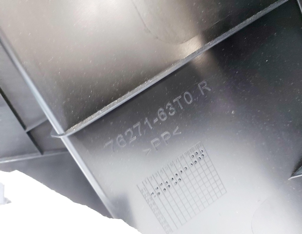 фото №10, Suzuki sx4 s-cross ii 23r. обшивка багажника правый 76271-63t0