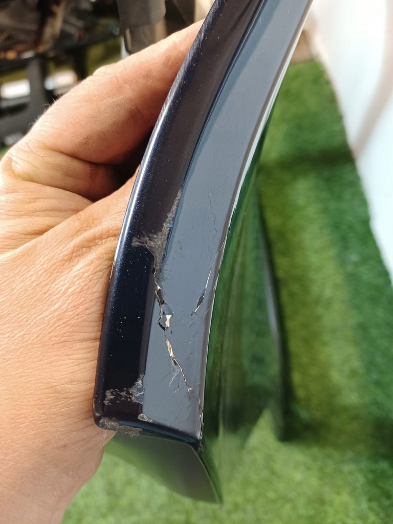 фото №5, Кришка багажника задня aston martin vantage