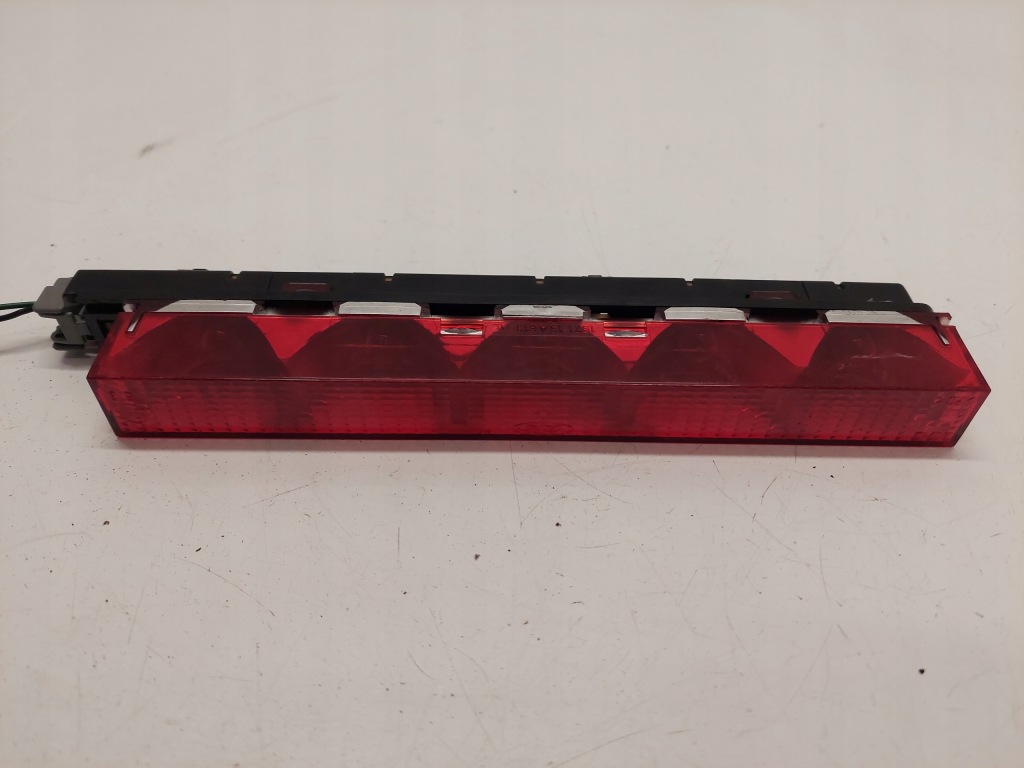 фото №1, Третий свет стоп-сигнал ford mondeo mk3 kombi 1s7113a613ae