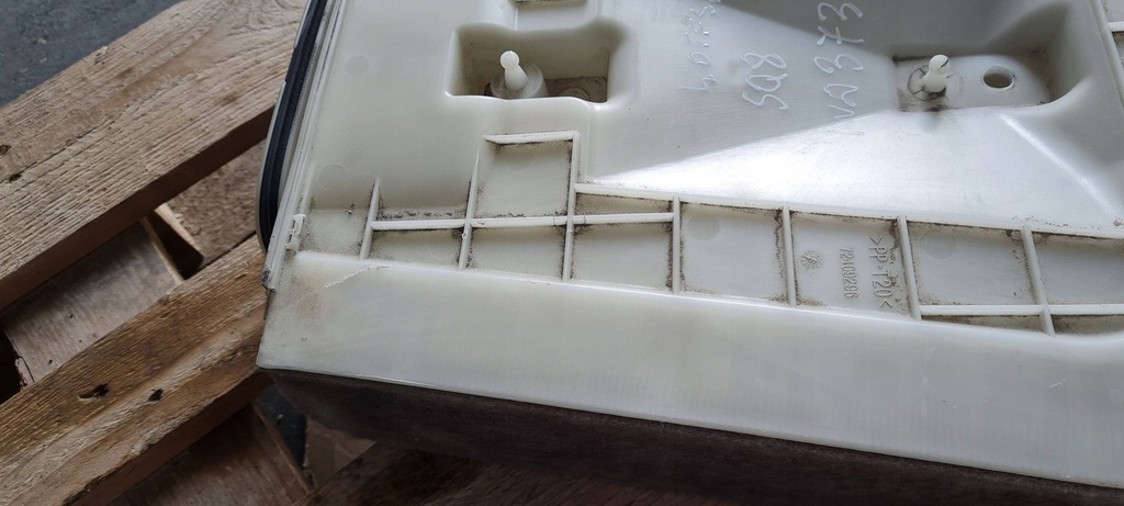 фото №8, Sq8 4m q8 вкладиш фільтра повітря 4.0 tfsi 4m0133843g sq7 4m