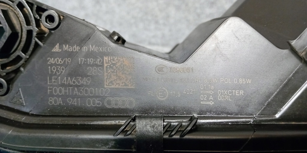 фото №13, Audi q5 ii 80a лампа фара левый bi xsenon 80a941005