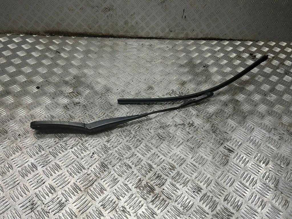 Купити Важіль двірники ліва праве комплект bmw x1 f48