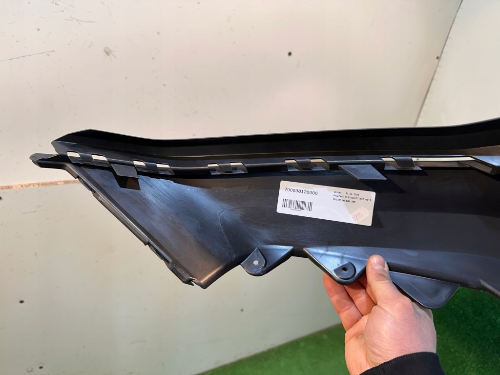 фото №9, Audi q8 4m8 спойлер dół бампера уголок правый 4m8807062a