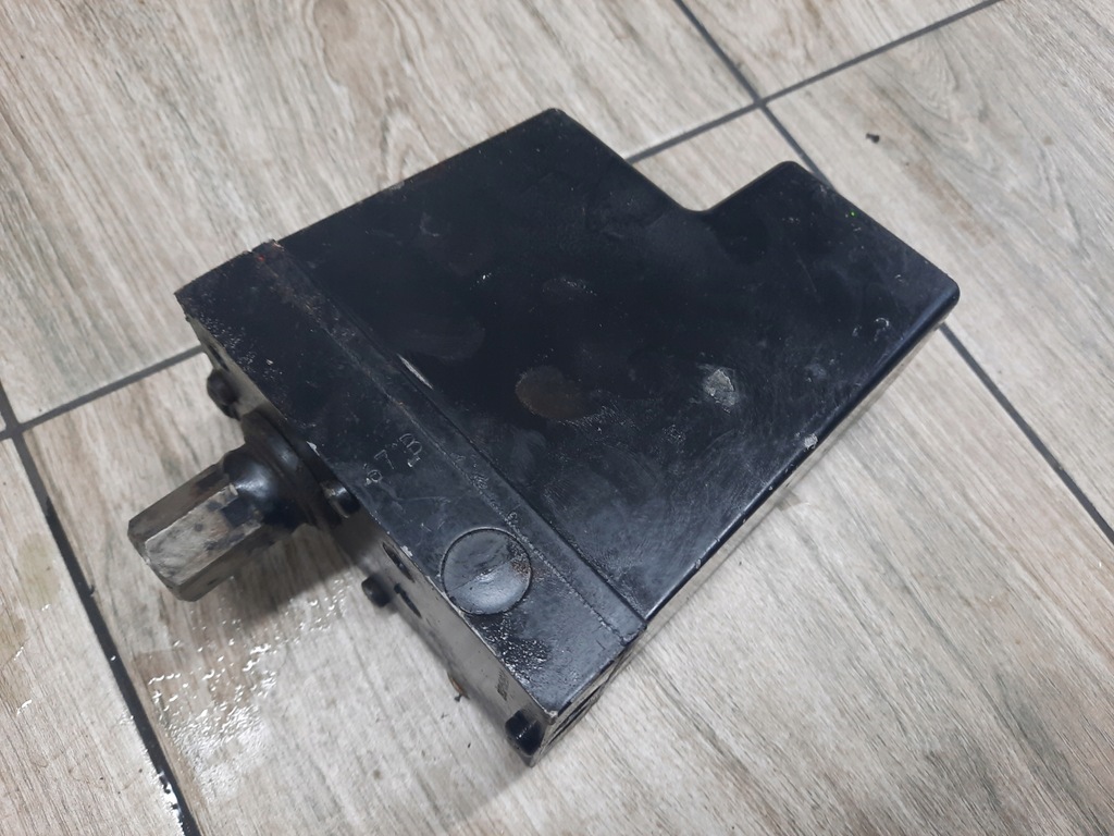 фото №1, Помпа подъёма кабины volvo fh fm 9 13