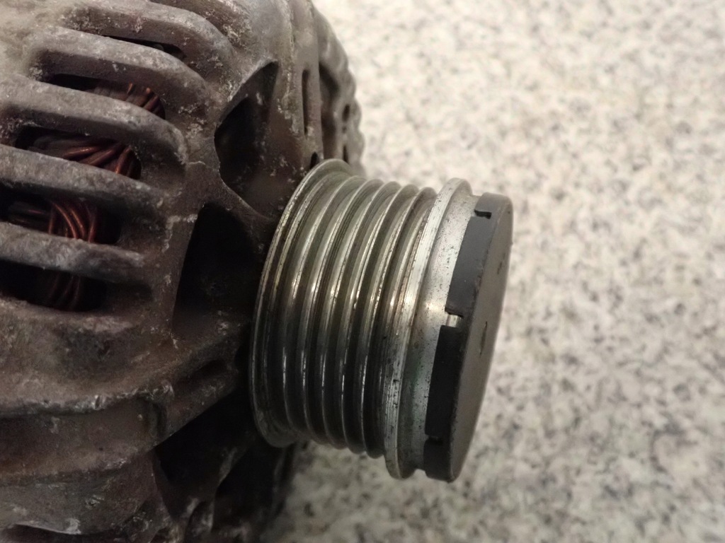 фото №4, Suzuki swift 1.3 ddis 05-09 генератор