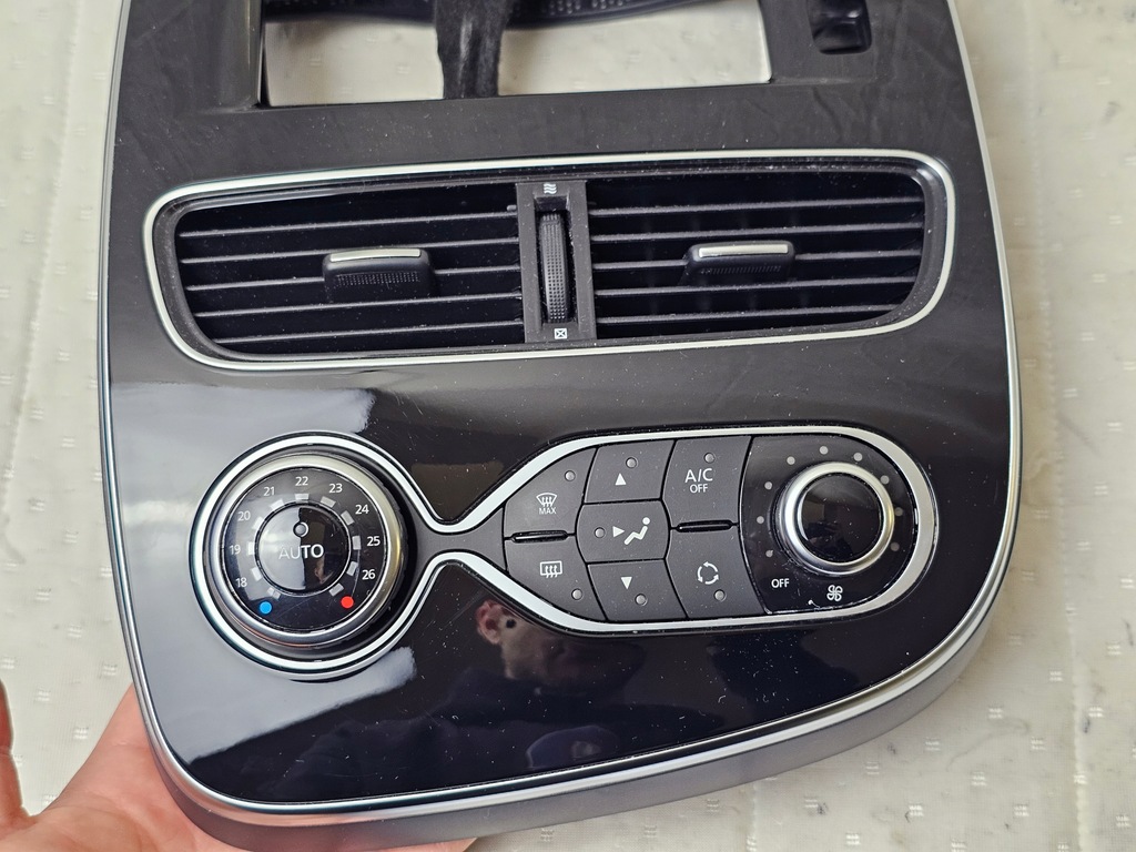 фото №4, Dekor панель управление защита радио консоли переключатель renault clio iv