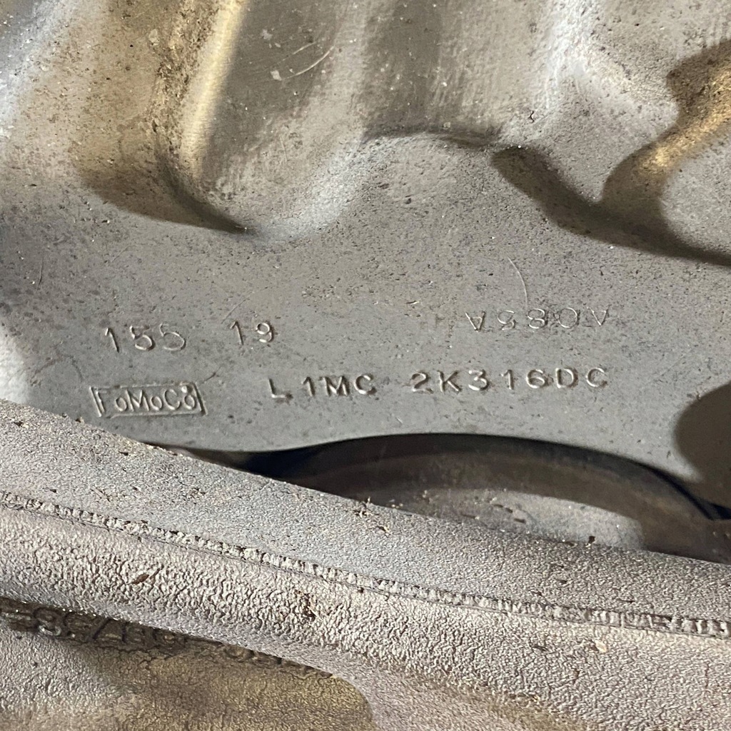 фото №7, Ford explorer vi 2020 права сторона ступиця колеса заднього