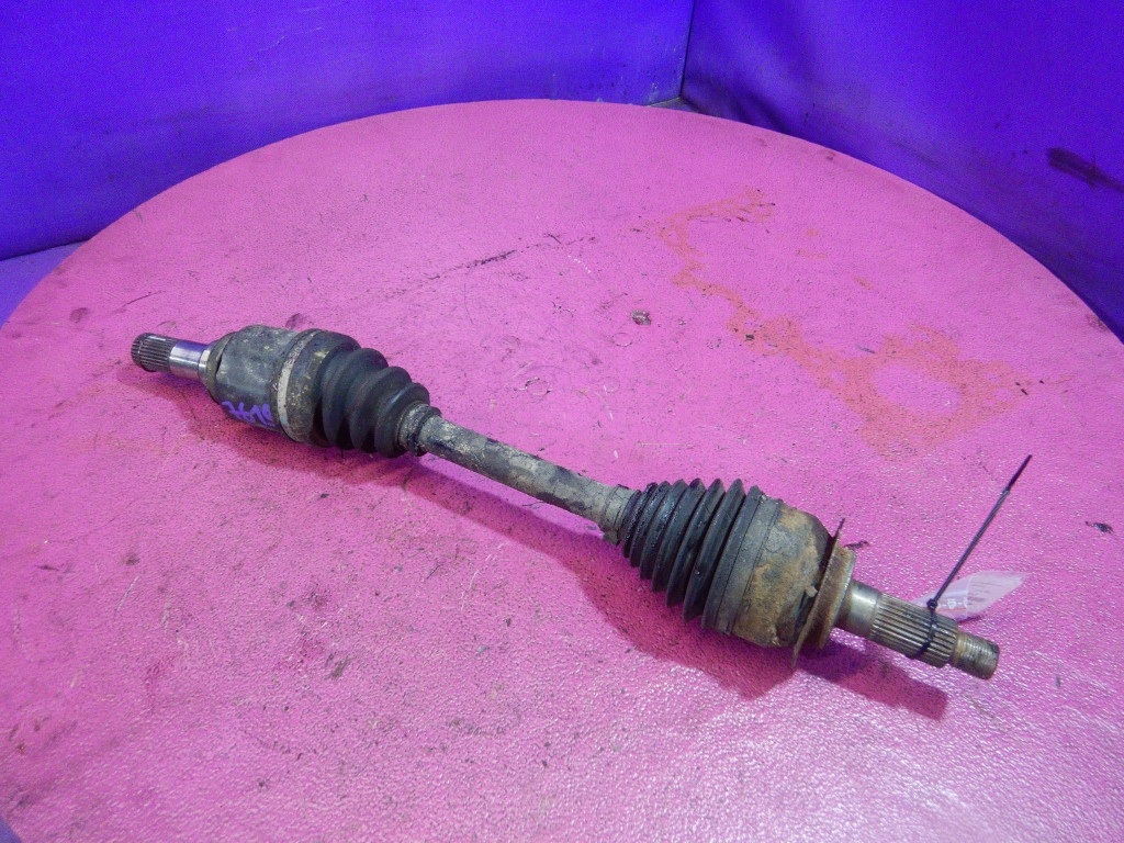 фото №1, Fiat sedici 2,0 ddis 4x4 приводной вал левый перед левая передняя шарнир