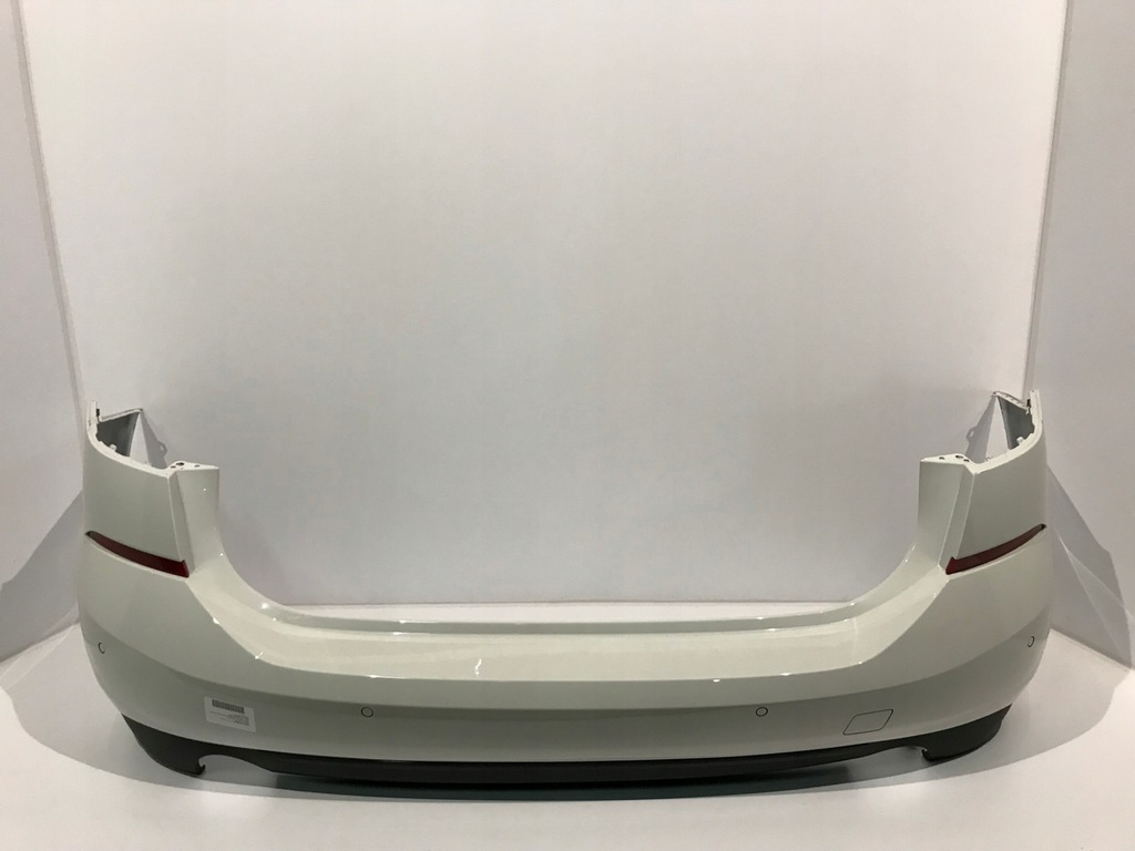 фото №1, Bmw 6 g32 gt бампер задняя задний alpineweiss a300