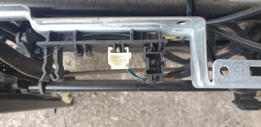 Сидіння лівий перед mercedes e w207 купе оригінальний номер eu Київ