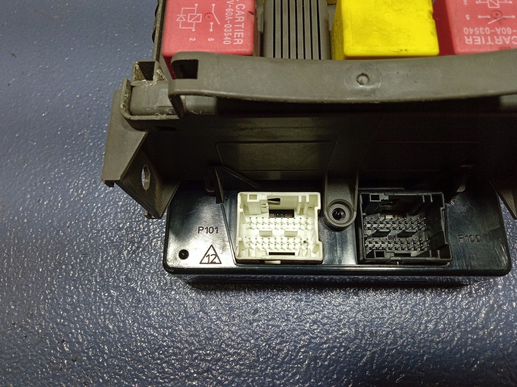 фото №6, Renault laguna ii 1.8b набор стартовый счетчик блок управления