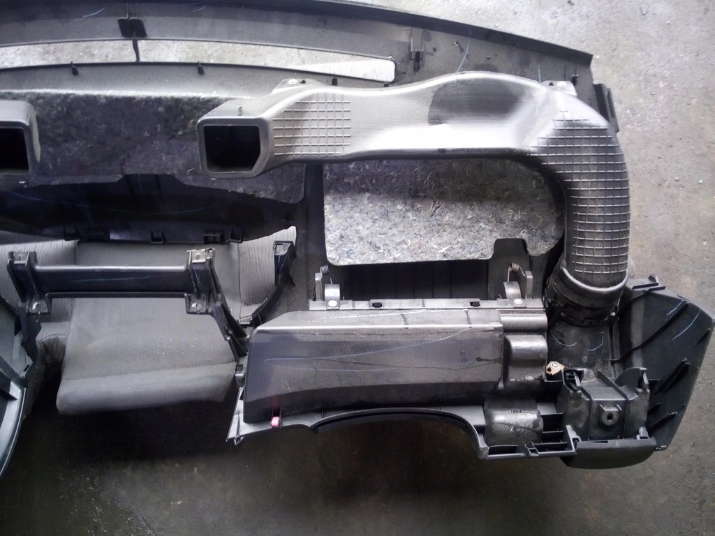 фото №9, Toyota yaris ii приборная панель приборная приборная панель