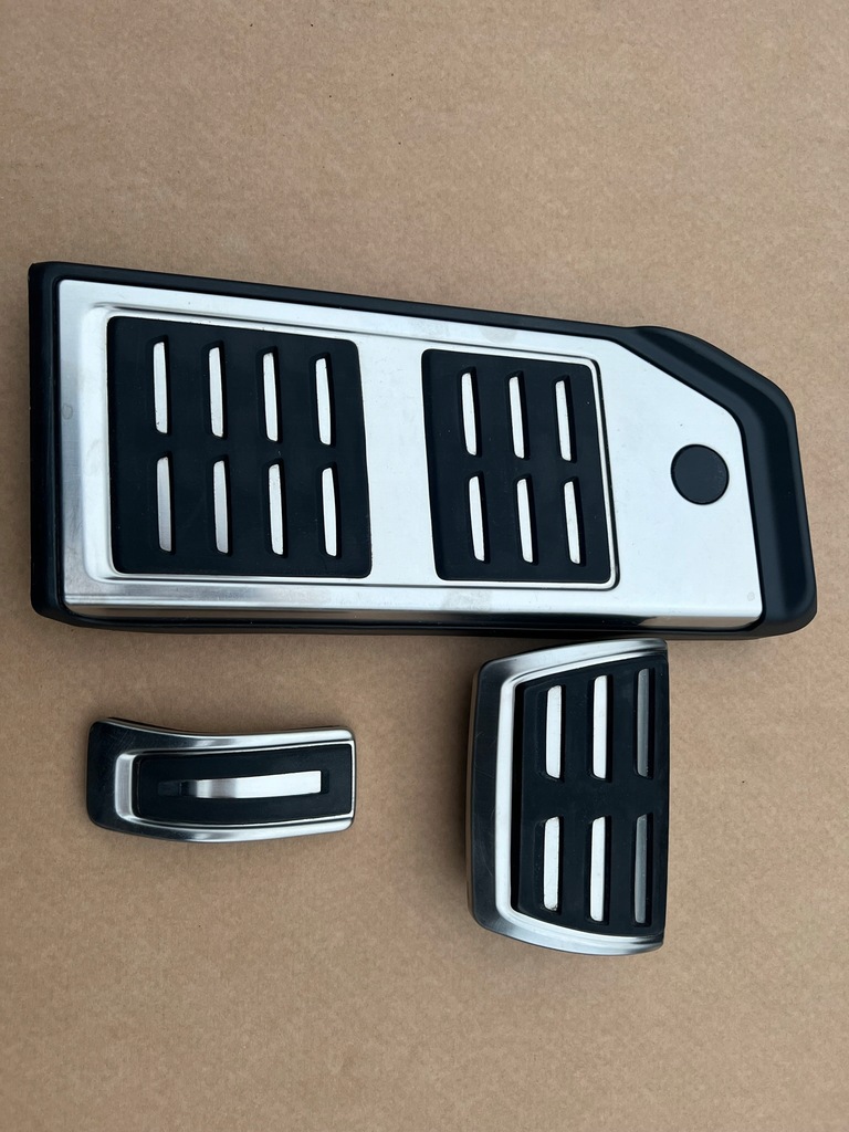 фото №1, Audi a6 a7 c8 4k оригинальные накладки na педали хром