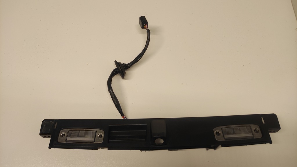 фото №1, Kia sportage v накладка крышки pod камера фонари 21-23 87327-r2010