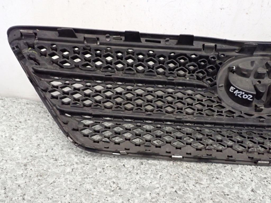 фото №6, Toyota corolla e12 хэтчбек 02-04 решётка радиатора решётка радиатора