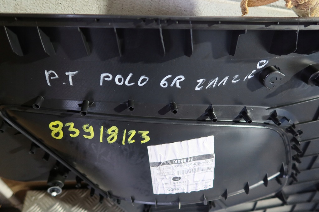 фото №10, Оббивка правий задня 3 двері polo 6r 6r3867044