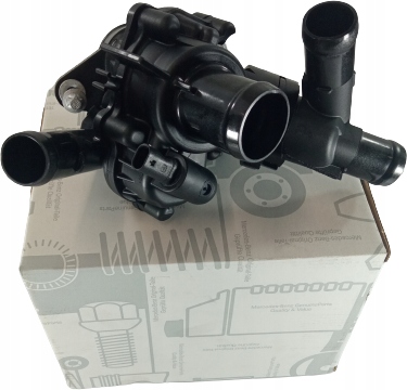 фото №1, Термостат mercedes a b cla gla бензин m270