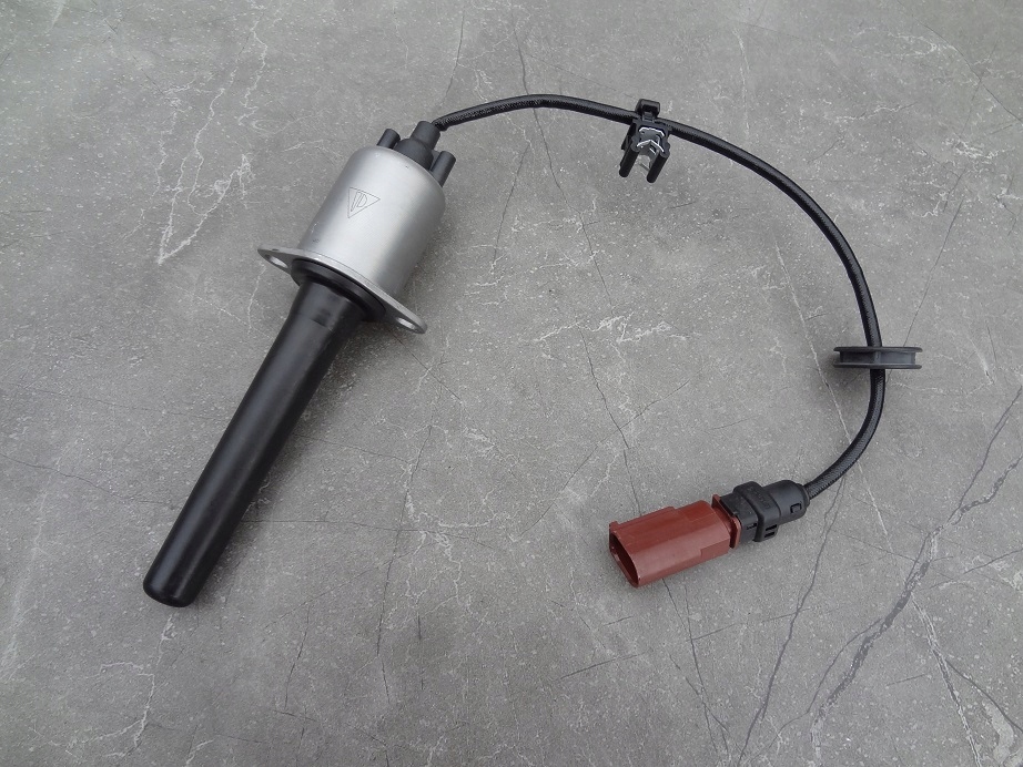 фото №1, Электромагнит механизма дифференциала задняя taycan