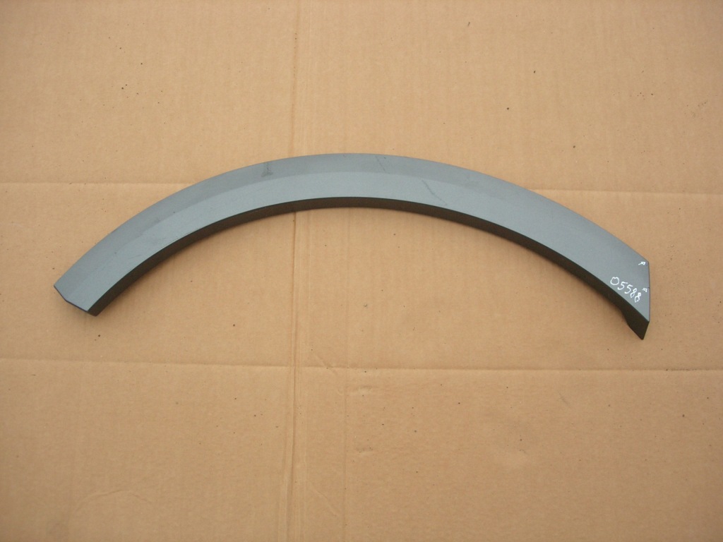 фото №1, Накладка крыла rt audi q8 s-line 4m8853818d waw