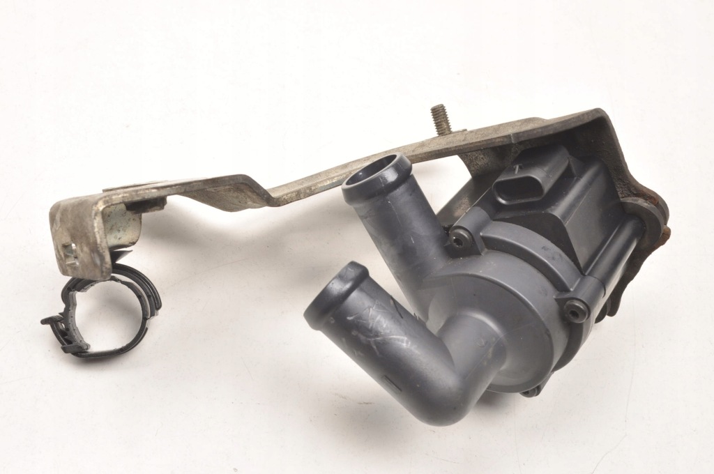 фото №1, Volvo s90 v90 xc90 ii 2.0 d5 224km помпа wody 31368143