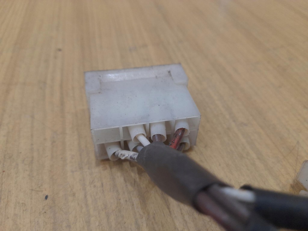 фото №7, Fiat 125p fso polonez жгут колодка лампы