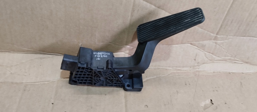 фото №1, Педаль газа датчик jeep wrangler jk 4581893aa