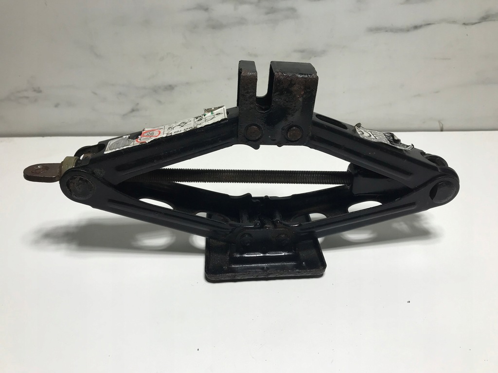 фото №1, Fiat punto ii домкрат підйомник автомобіля колеса 274957t