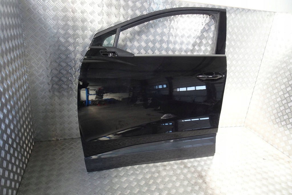 фото №1, Audi q4 e-tron - двері ліва