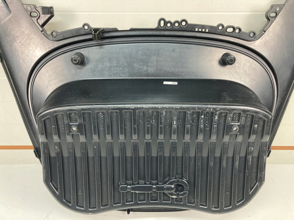 фото №9, Піддон багажника передній tesla 3 lift