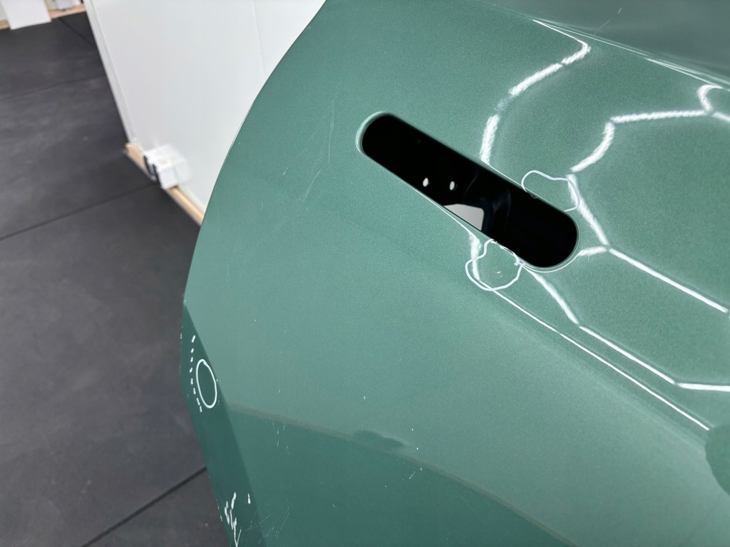 фото №13, Aston martin dbx дверь правое задние задняя