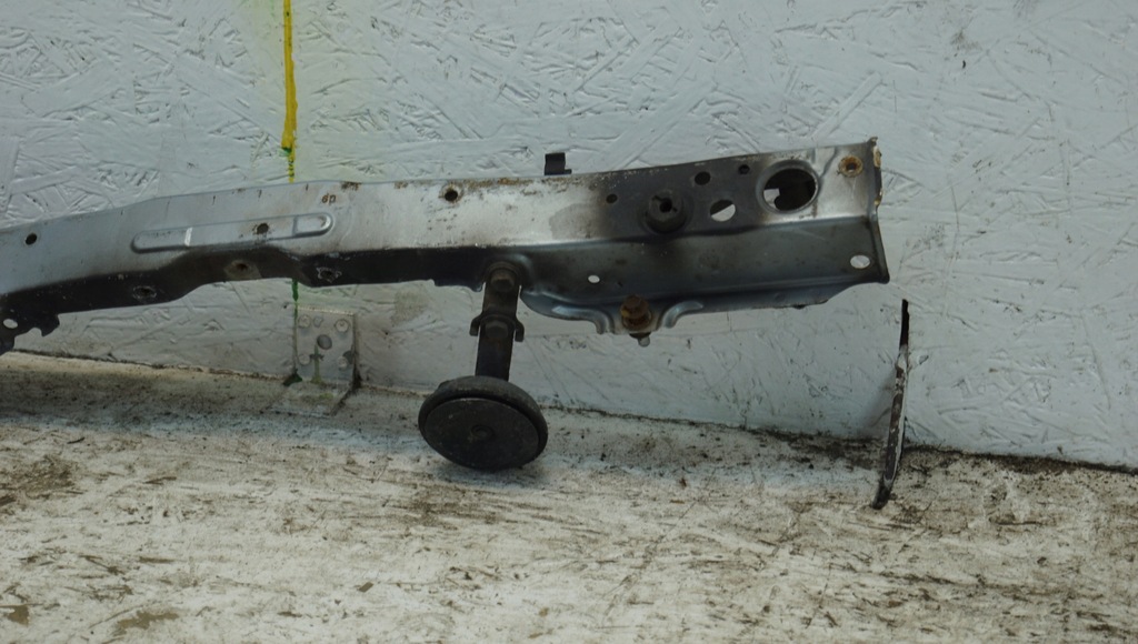 фото №5, Pas усилитель верхний перед toyota corolla verso