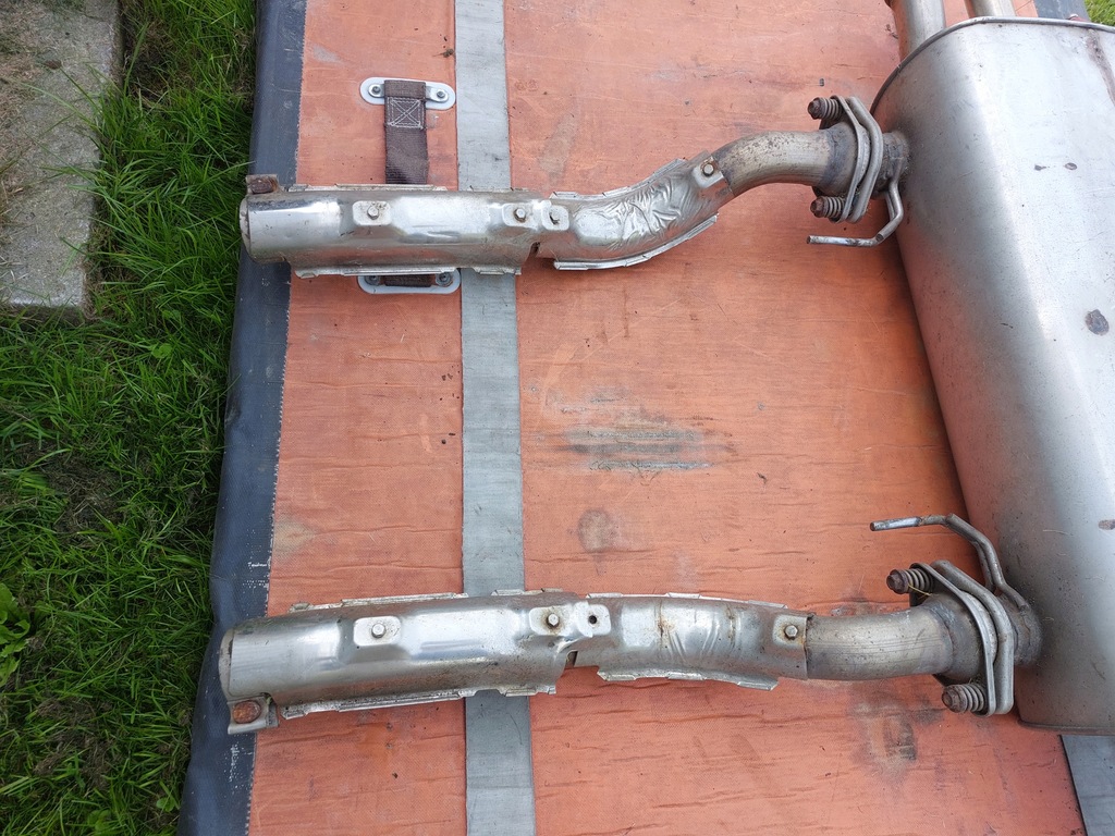 фото №5, Гаситель выхлоп aston martin vantage 4.7 v8 16r 6g33-5230-hk