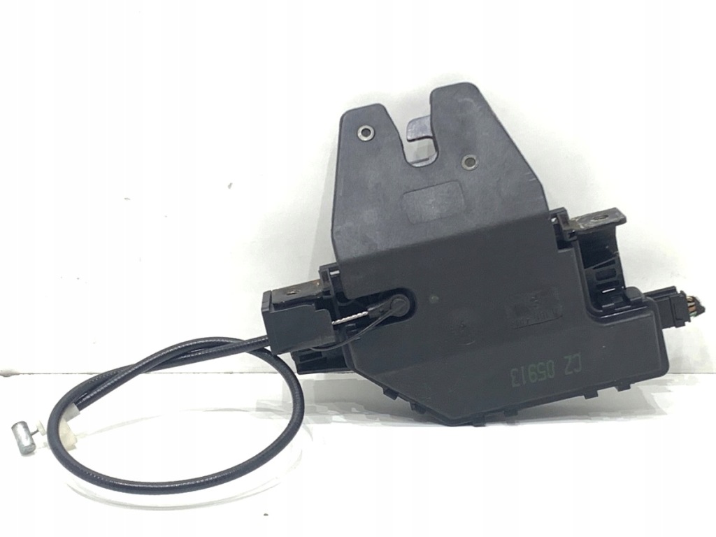 Купити Замок кришки задній bmw e90 sedan/limuzyna 8196401 04-12