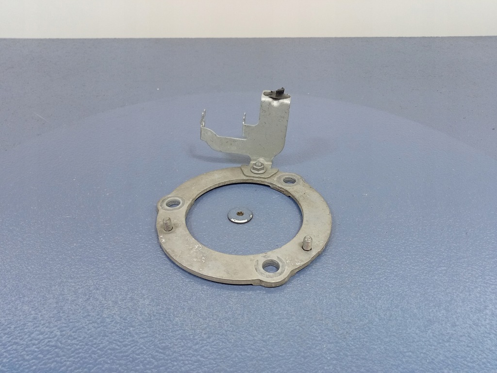 фото №1, Cayenne ii 7p5 кронштейн кронштейн амортизатора