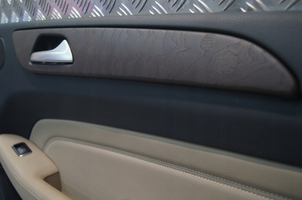 фото №4, Mercedes w166 ml350 обшивка дверь правый задняя