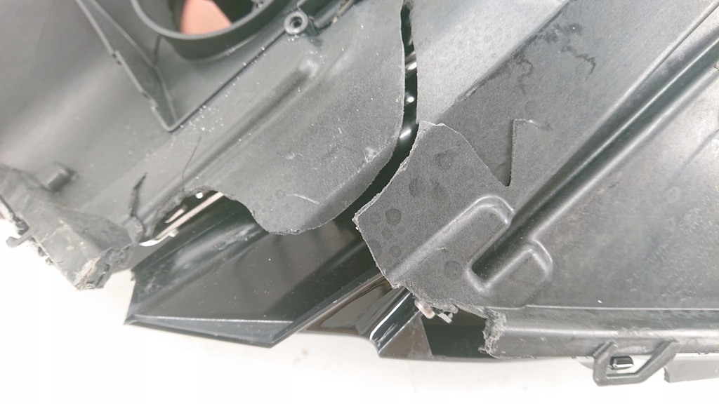 фото №12, Skoda karoq 57b led лампа правая передняя перед