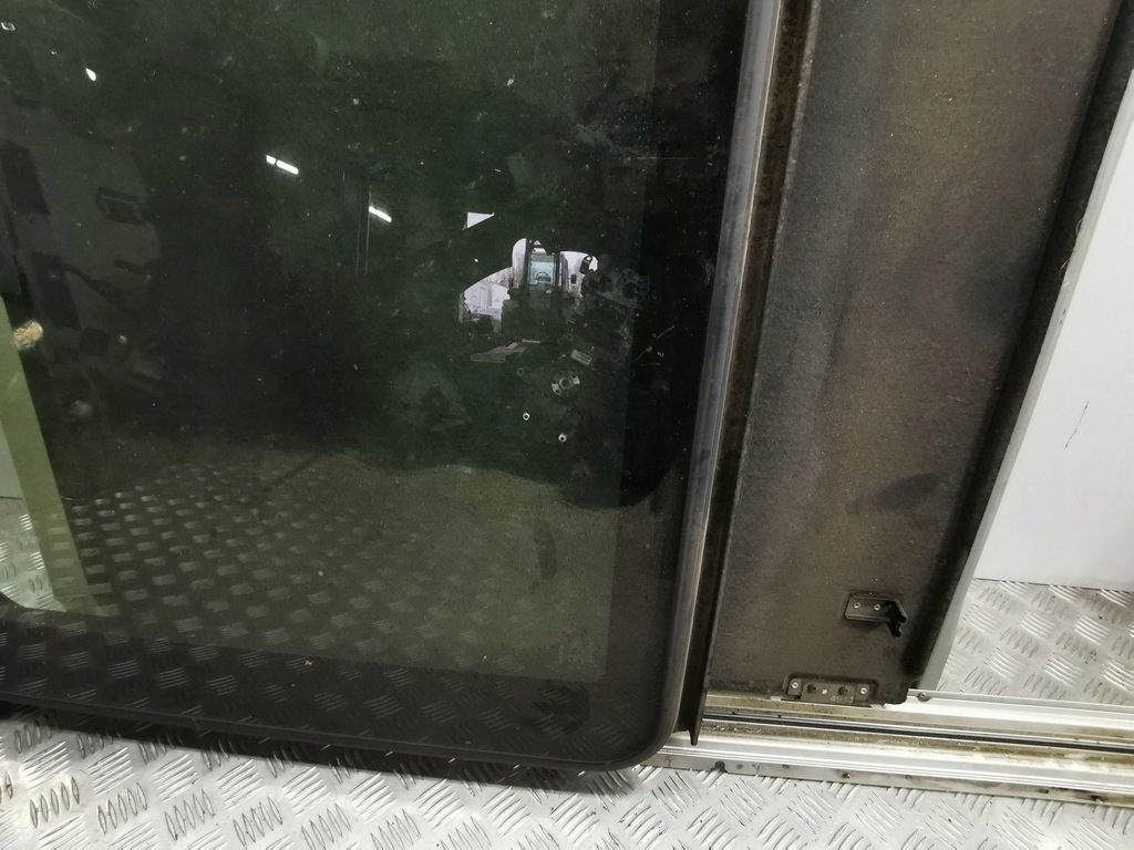 фото №12, Nissan x-trail t30 2005 люк комплект