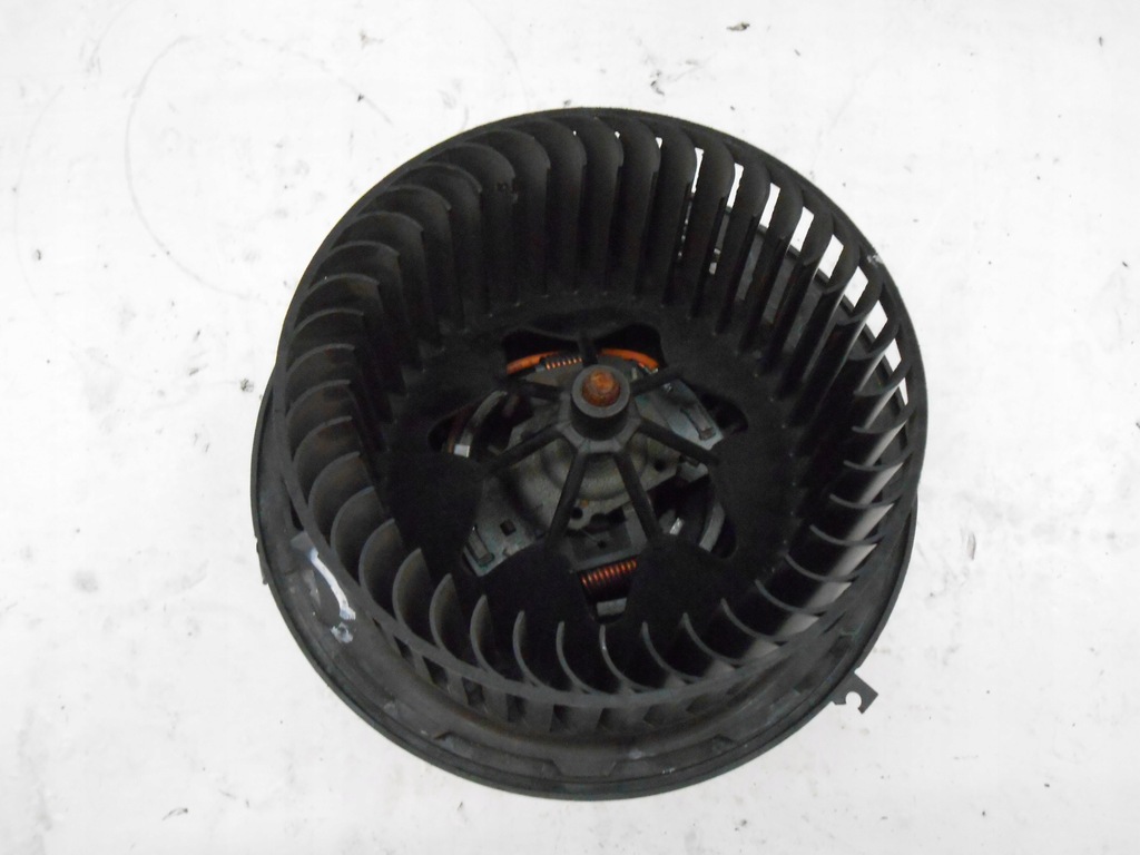 фото №7, Bmw x3 f25 воздуходувка обдув кабины отопитель t1013621m