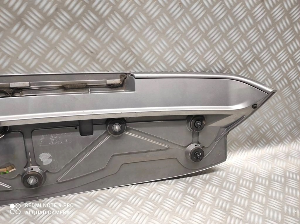 фото №8, Спойлер накладка верхній кришки задній bmw x3 e83 lift