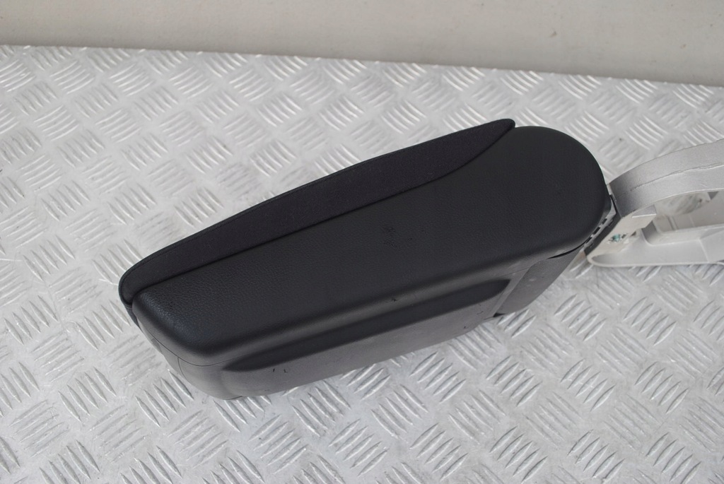 фото №5, Підлокітник тканинний soul audi a6 c6