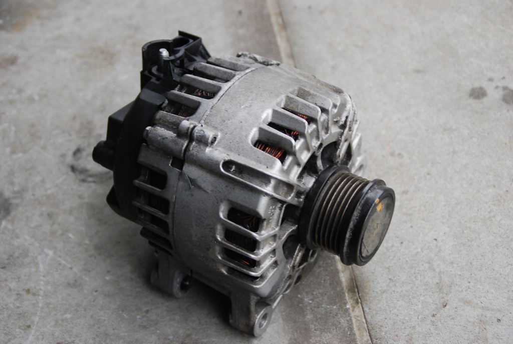 фото №1, Генератор ford ecosport focus mk3 1.5 ti tdci