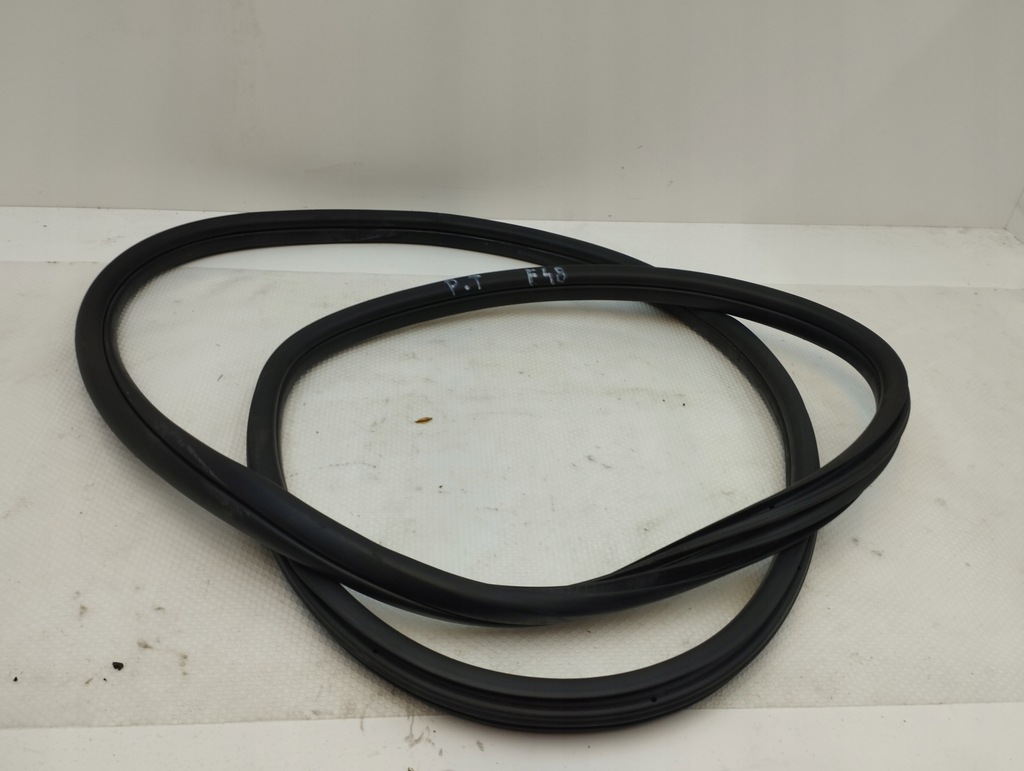 фото №1, Bmw x1 f48 прокладка дверь правый задняя