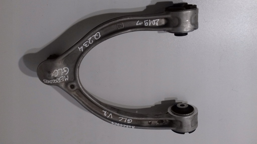 фото №1, Поворотный кулак перед правая c klasa 205 amg +рычаг