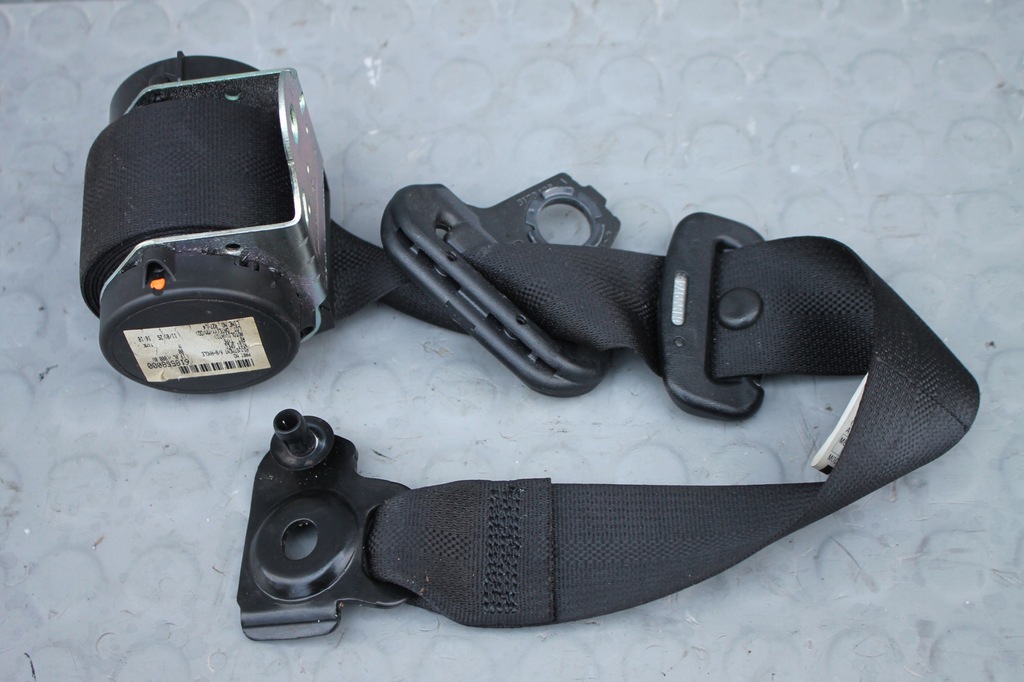 фото №1, Pas безопасности левый задняя задний toyota verso-s 10-15