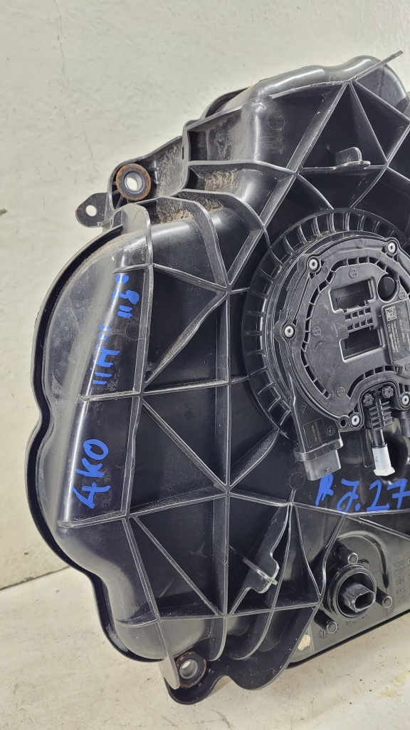 Audi a4 b9 бак adblue в Украине