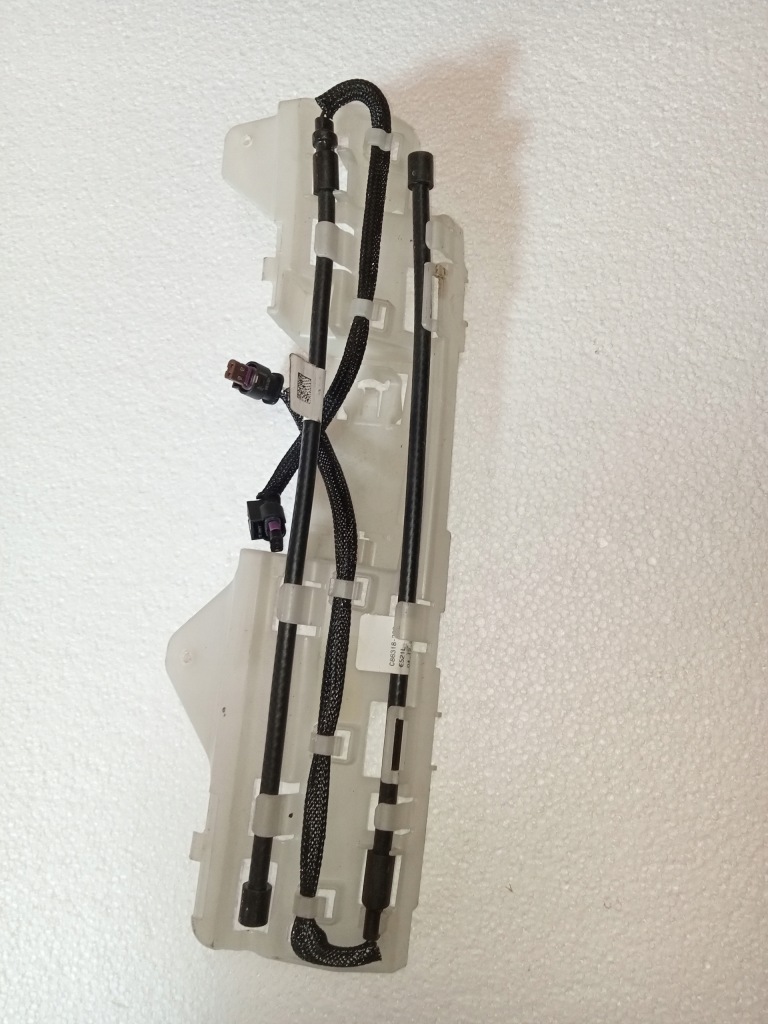 фото №1, Volvo оригінальний номер 31419502 volvo xc60 кришка багажника задня датчик